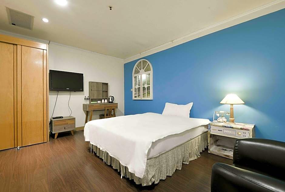 Back Home Hotel