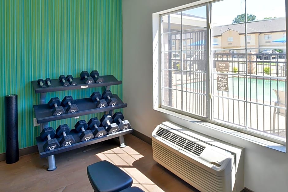 Holiday Inn Express Hotel & Suites Carthage By IHG