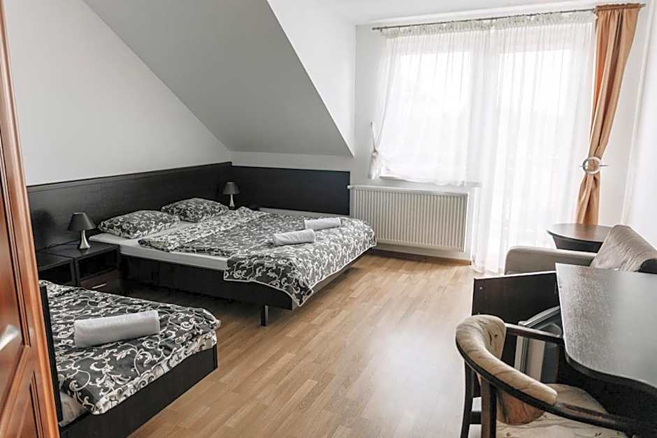 Willa Latarnik - doskonała lokalizacja, blisko atrakcji, 20min do plaży