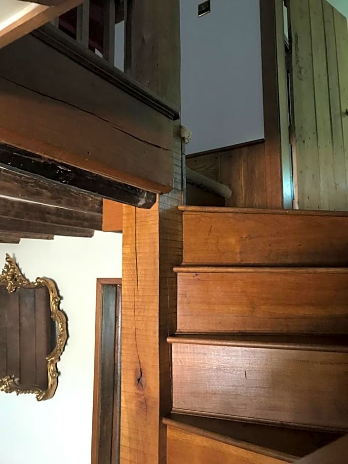 Hood Lane Farm - The Parlour - Self Catering Ground Floor Apartment