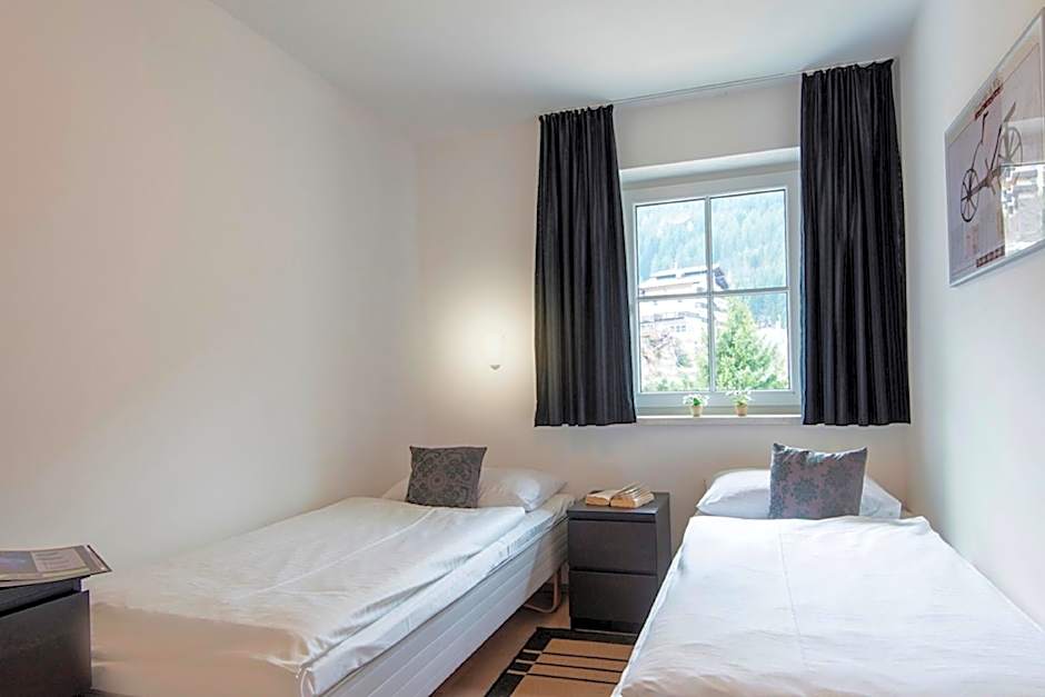 Sonnenwende by AlpenTravel