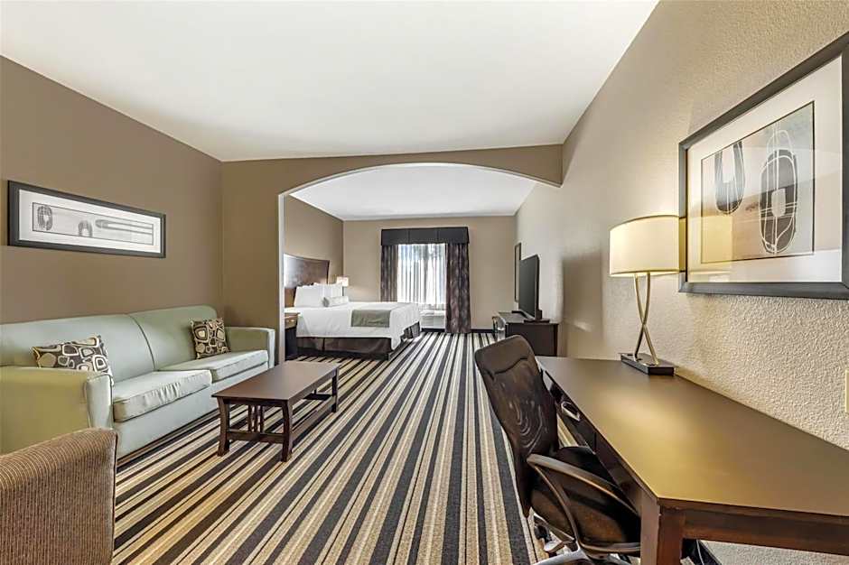 Best Western Plus Sand Bass Inn & Suites