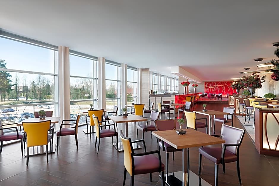 Sheraton Milan Malpensa Airport Hotel & Conference Centre