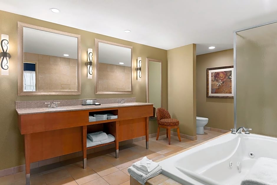 Embassy Suites Northwest Arkansas - Hotel, Spa & Convention Center