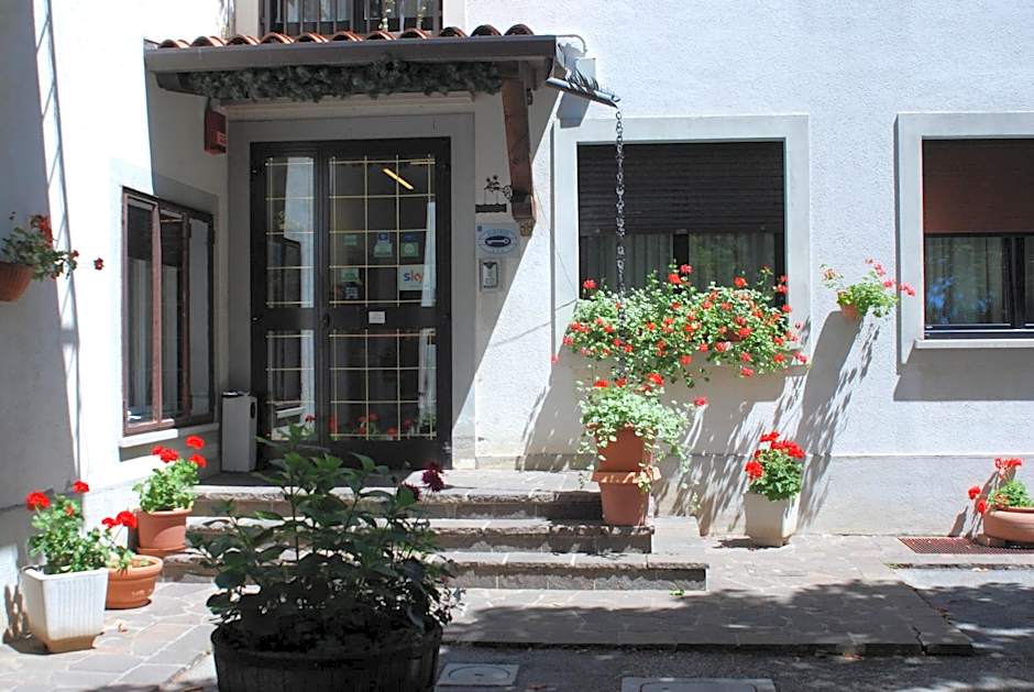 Albergo Alla Valle di Banne
