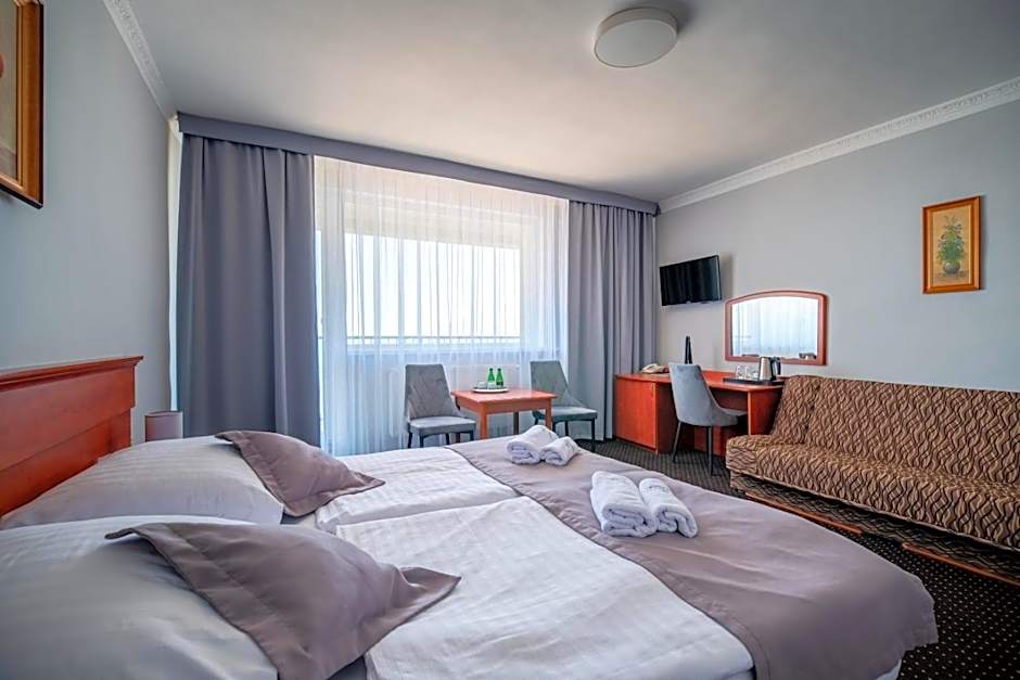 Hotel Wodnik Twój Hotel z widokiem na morze