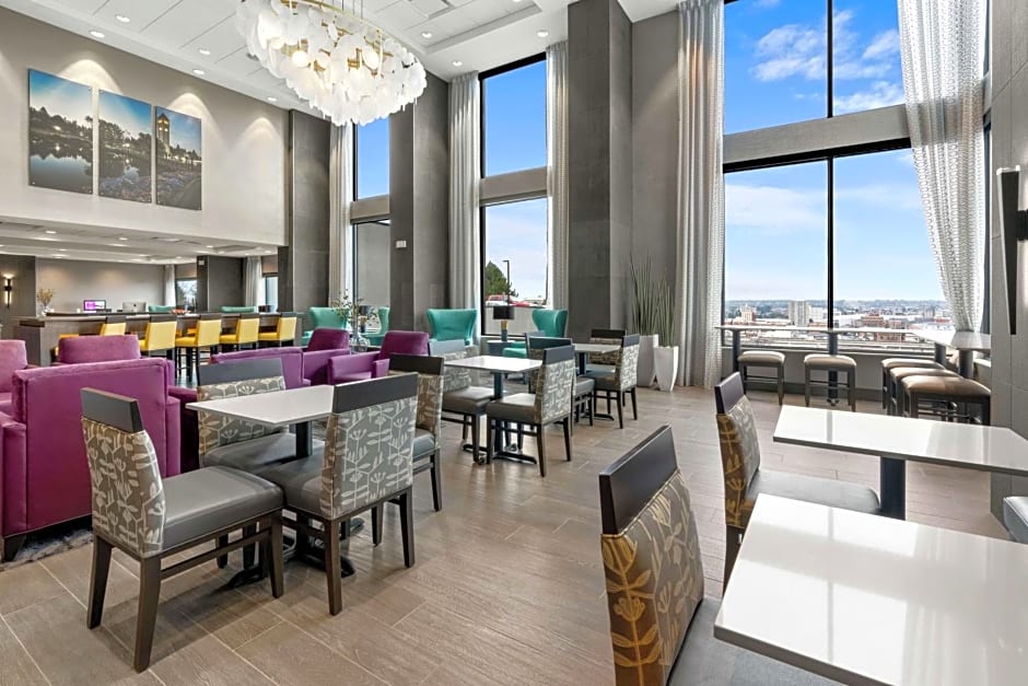 Hampton Inn By Hilton & Suites Spokane Downtown-South