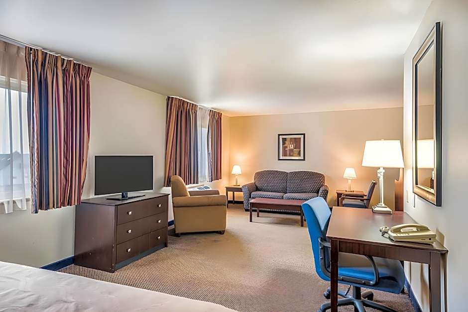 Quality Inn & Suites Eldridge Davenport North