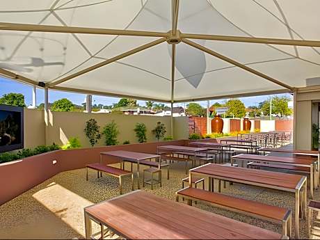 Standard Quadruple Shared Facilities