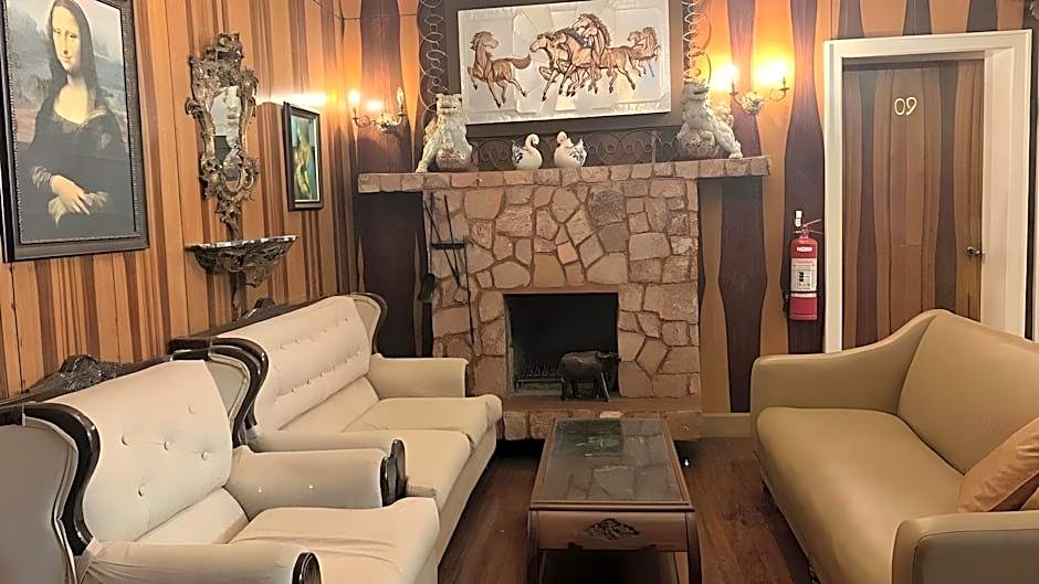Villa Silvina Hotel and Restaurant