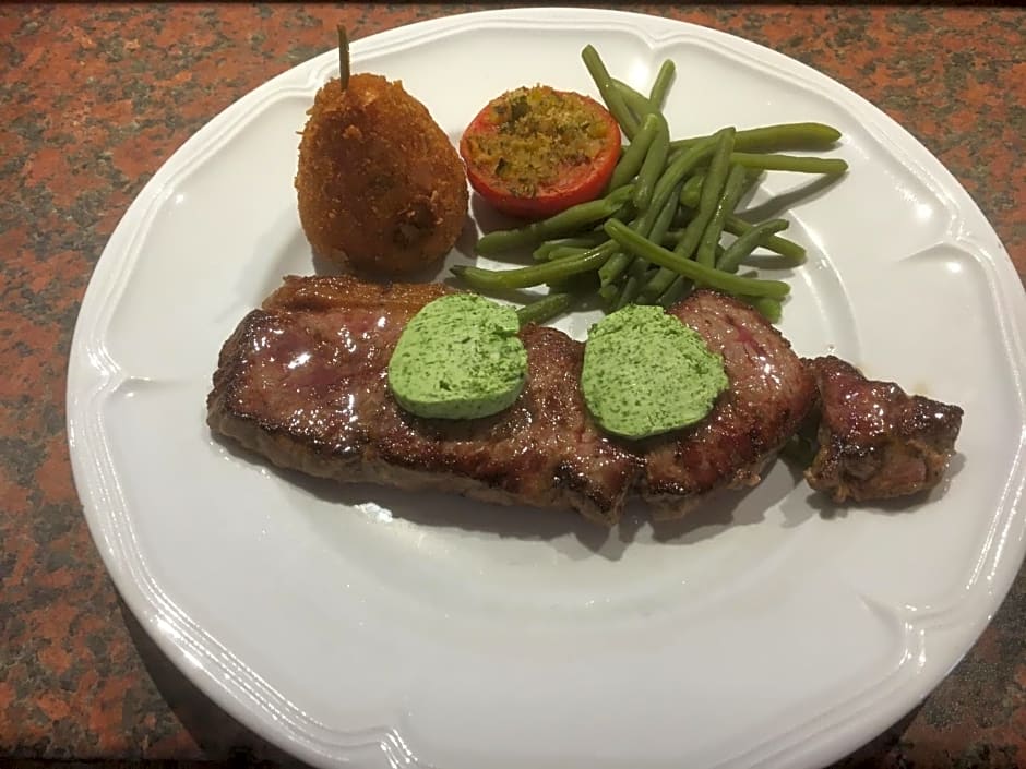 Logis Hôtel - Restaurant Aux Bruyères
