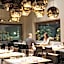Alexander Charme Hotel
