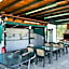 Melathron Rooms & Apartments
