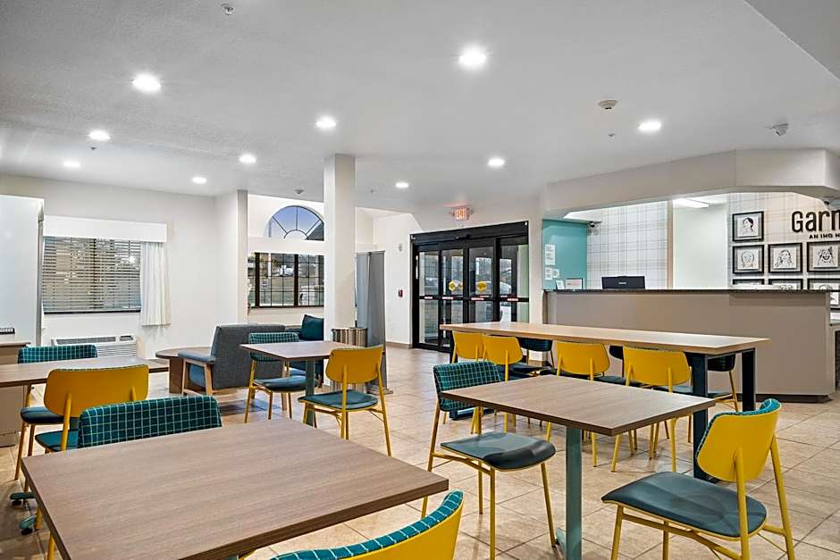 Garner Hotel Gonzales by IHG