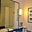 Holiday Inn Express Birmingham Star City By IHG