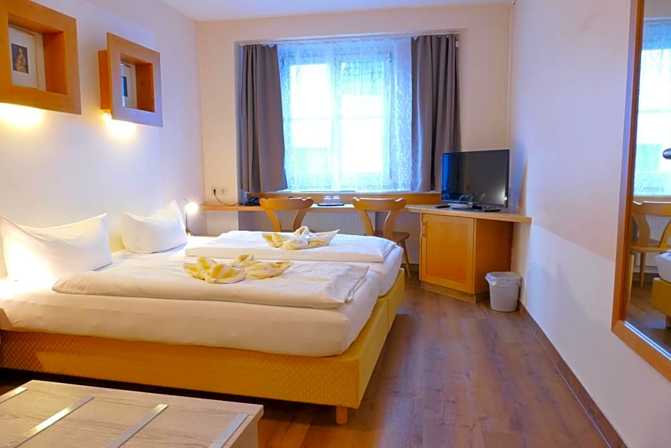 Altstadt-Hotel Zum Hechten