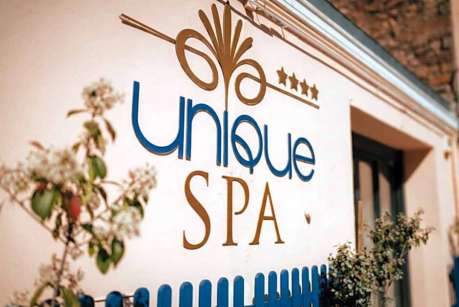 Unique Hôtel Résidence & Spa
