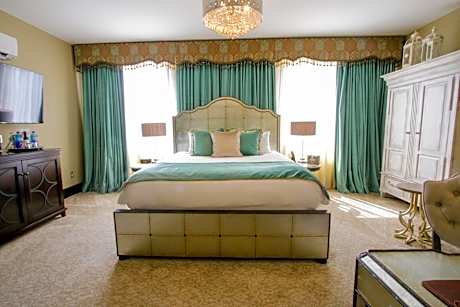 Estate Suite