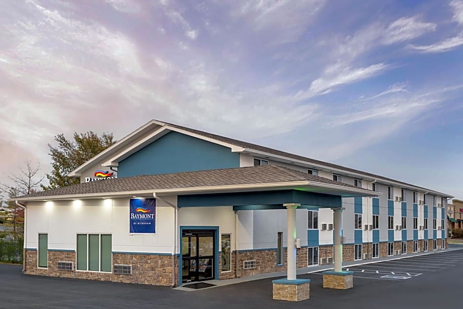 Baymont by Wyndham Liberty MO