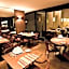 Alta Reggia Plaza Hotel