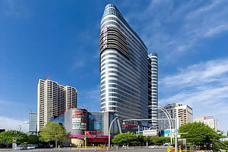 Yitel Xining Wangfujing Shuijing Lane Night Market