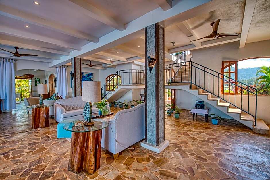 El Castillo - Adults only