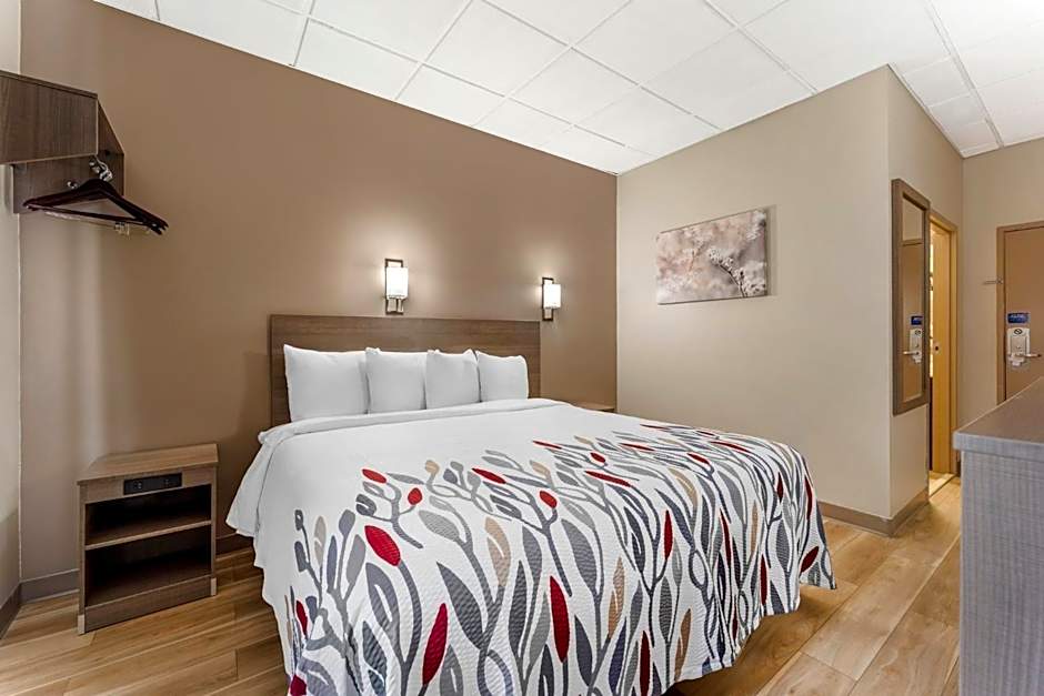 Red Roof Inn Johnstown