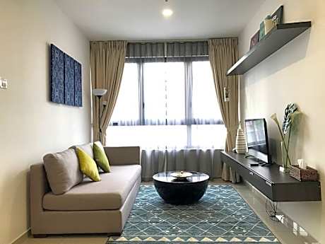 karyaSUITE@I-City (Junior suite)
WIFI NETFLIX [4p]