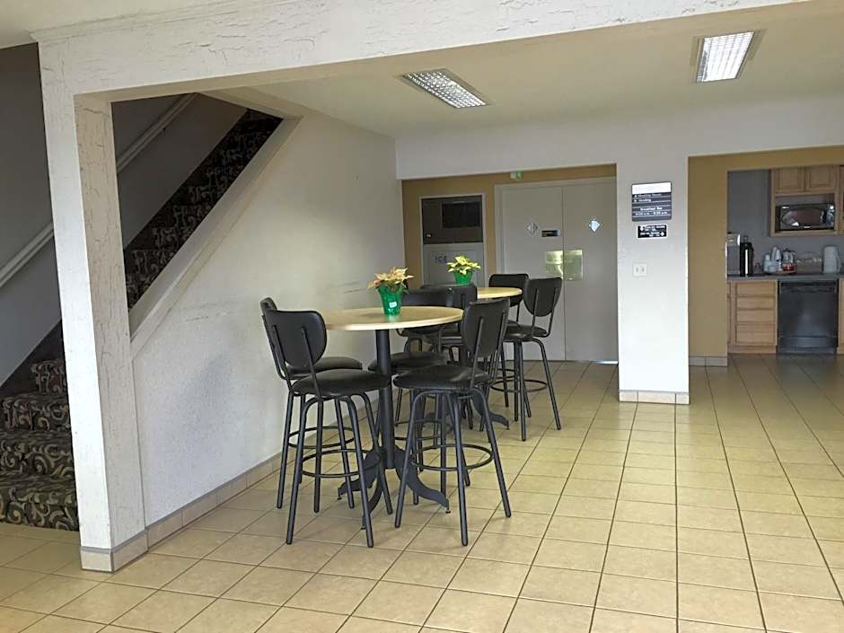 Americas Best Value Inn & Suites Bluffton