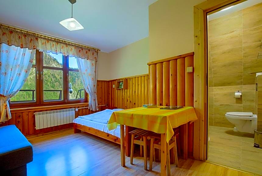 Schronisko PTTK Trzy Korony