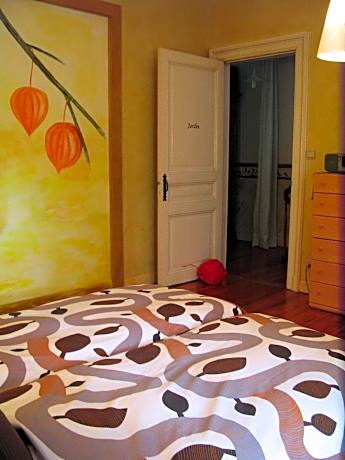 Suite with Garden View