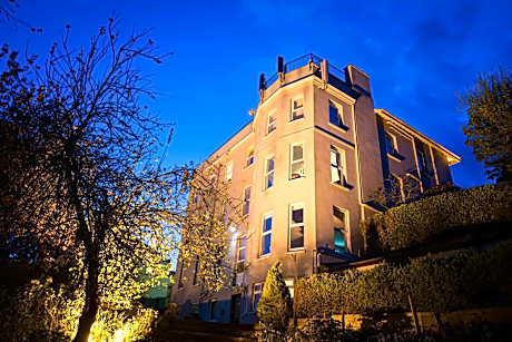 Gabriel House Guesthouse