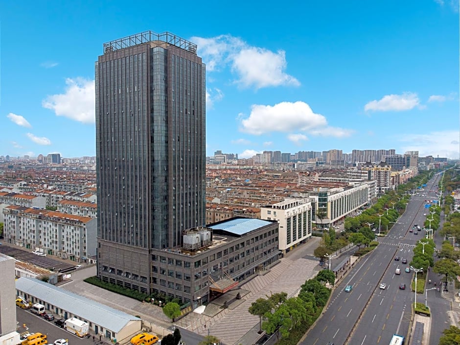 Ramada Plaza by Wyndham Yangzhou Downtown