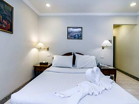 Superior Queen Room