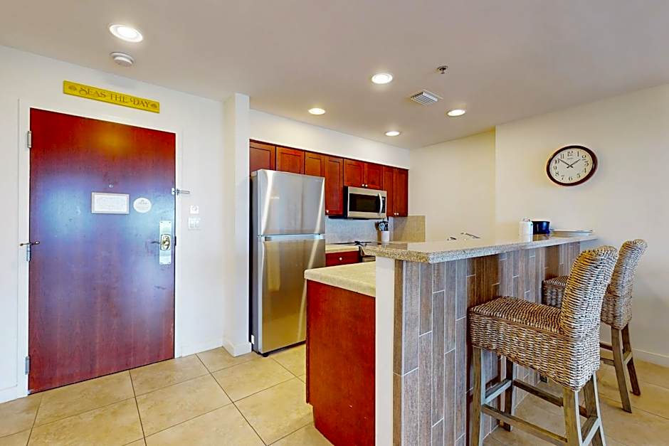 Luau Condos II