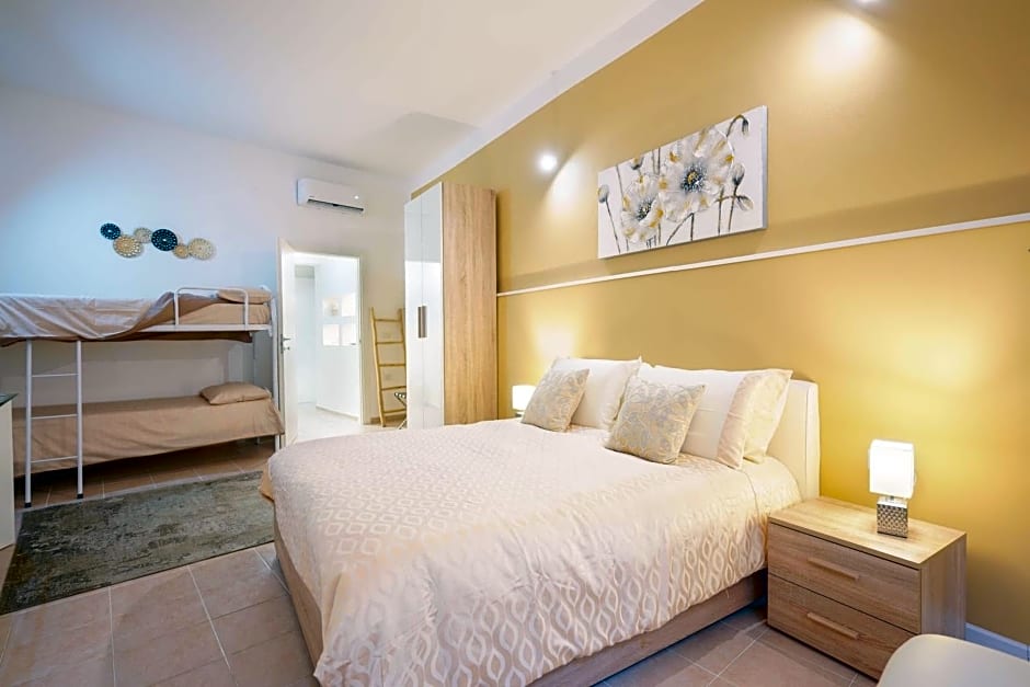 Montellino's Suite Oro