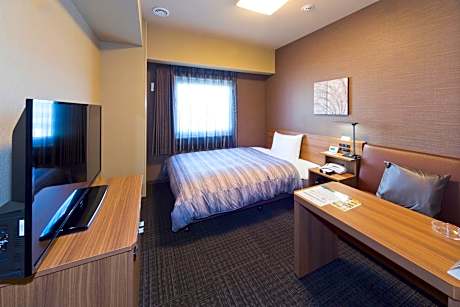 Single Room - Non-Smoking - With Smoking Area on the Floor