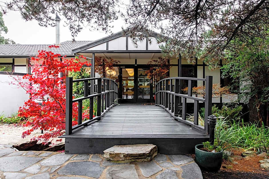 Shizuka Ryokan Japanese Country Spa & Wellness Retreat