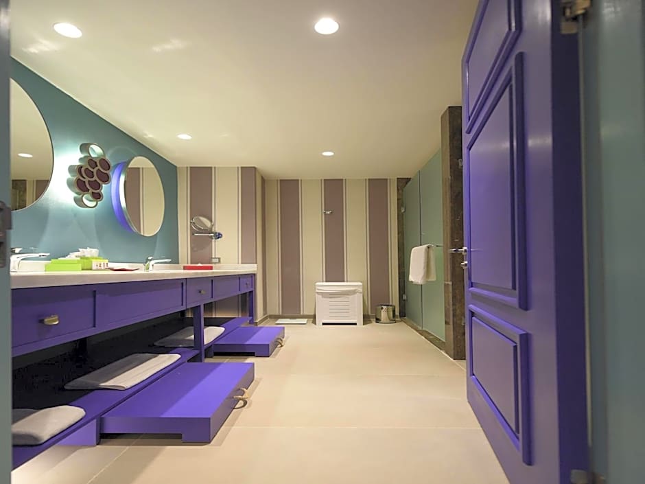Photo 1 of 6 of Family Suite