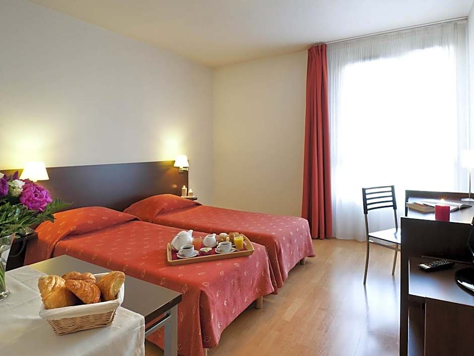 Aparthotel Adagio Access Paris Vanves - Porte de Châtillon