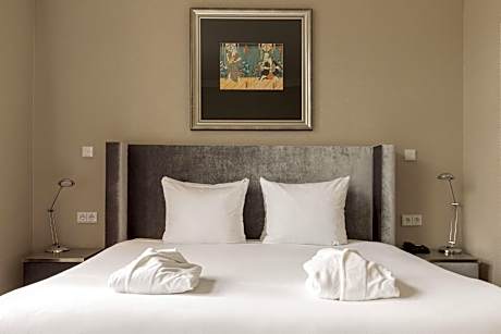 Seaview Suite