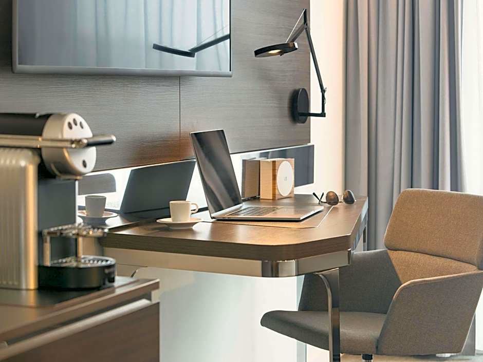 Novotel Paris Coeur d'Orly Airport
