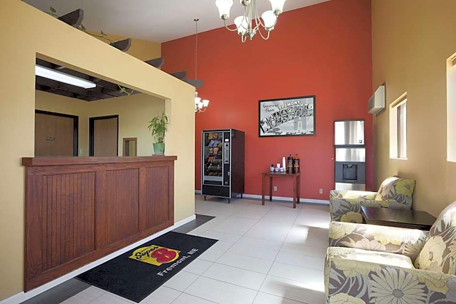 Super 8 by Wyndham Fremont NE