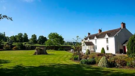 O'Briens Cashel Lodge