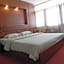 Ubon Hotel