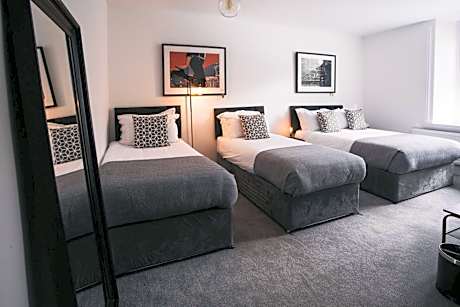 Triple Room with Shower