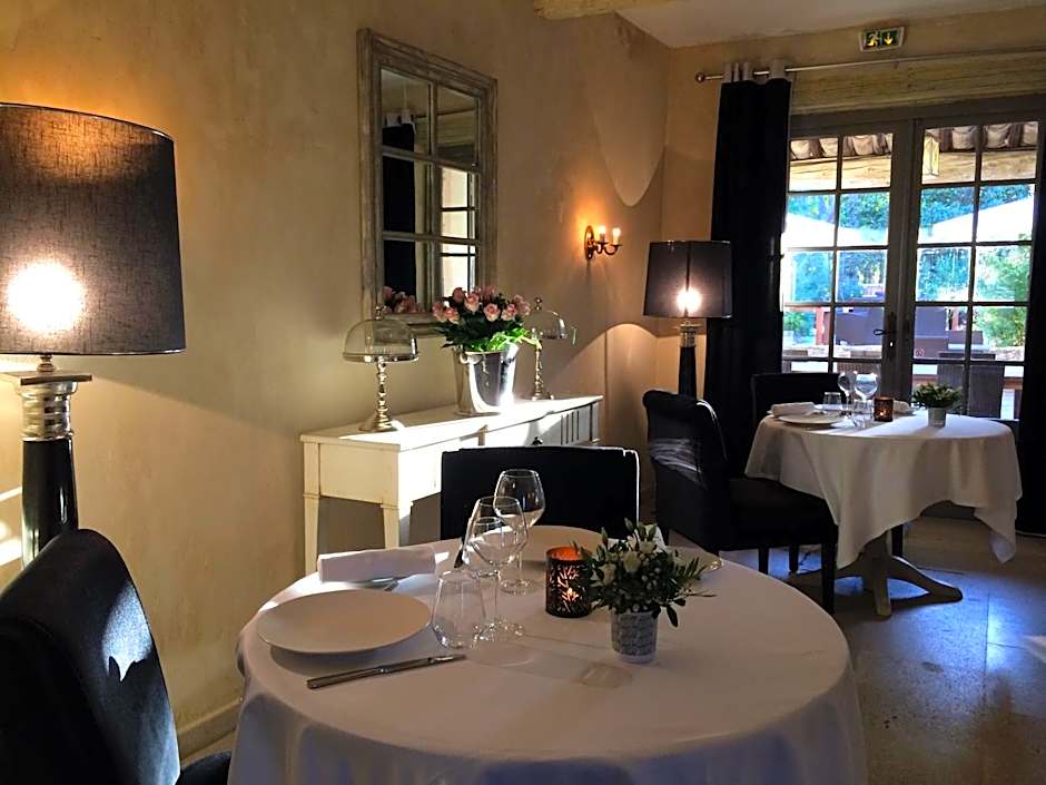 Hostellerie Le Roy Soleil