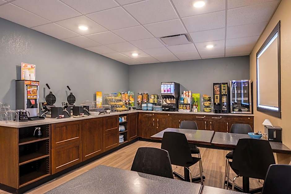 Chateau All Suites Hotel