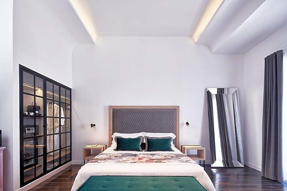 Katikies Garden Santorini - The Leading Hotels Of The World