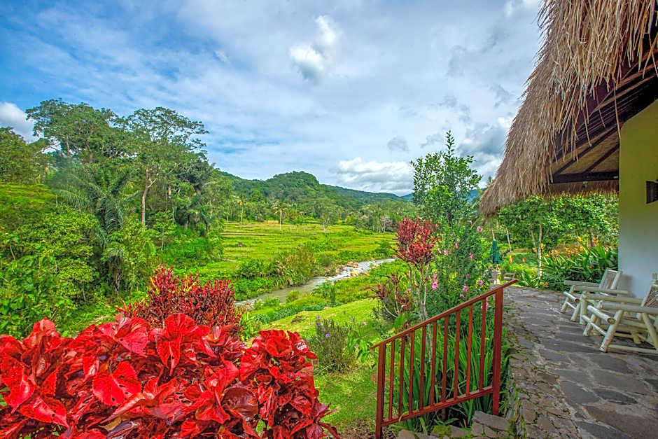 Kelimutu Crater Lakes Eco Lodge